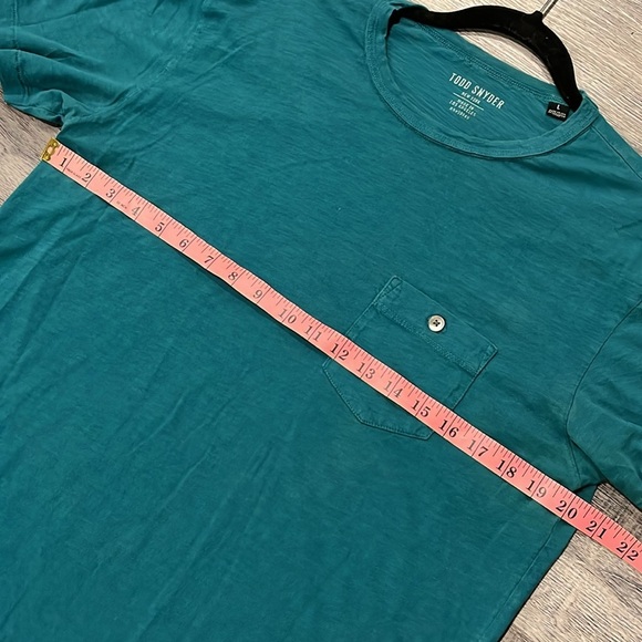 Todd Snyder Men's PREMIUM JERSEY TEE - Picture 5 of 7